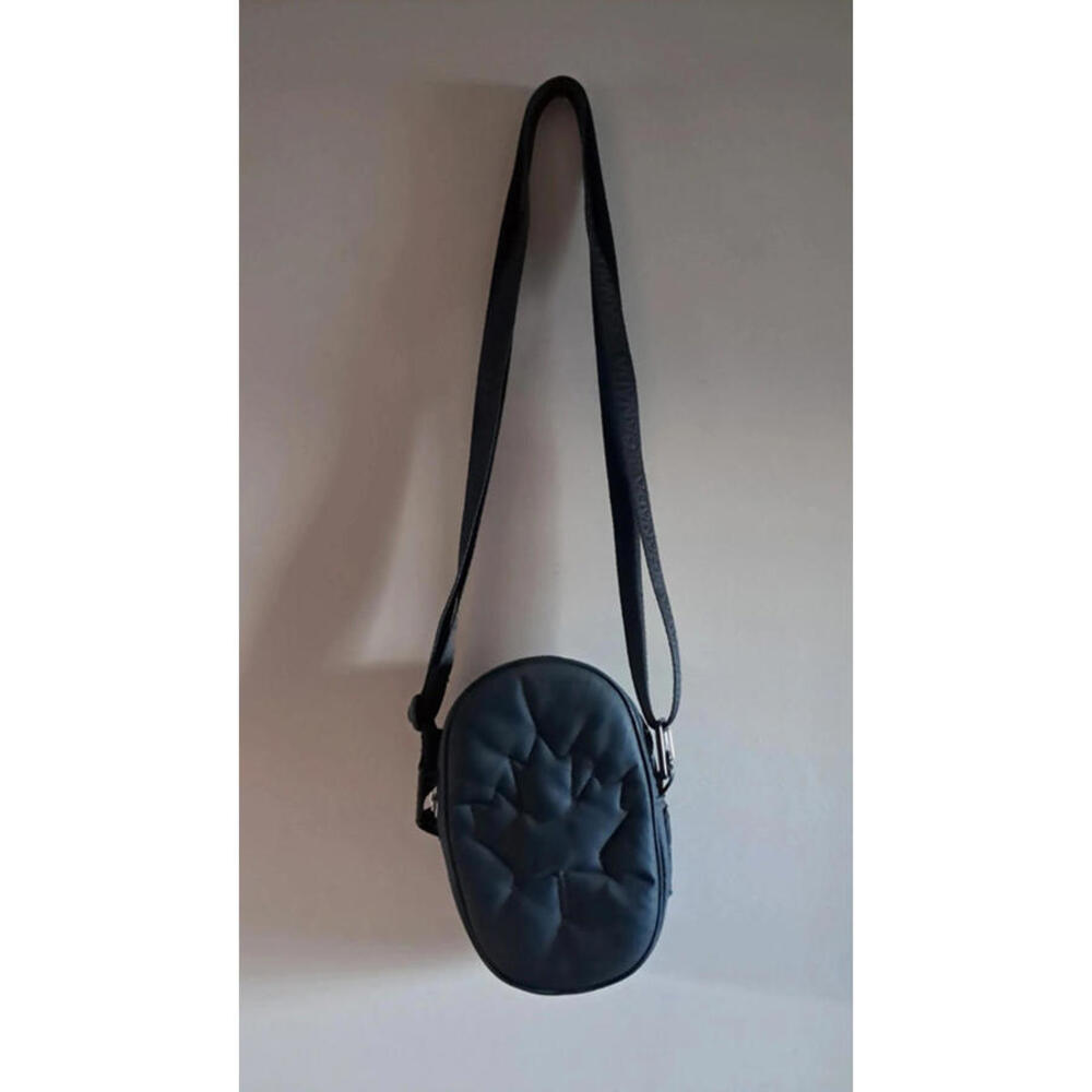 Lululemon Canada Olympics 2022 bum bag messenger bag
